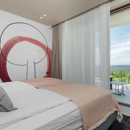 Tatil Evi Adoral *
